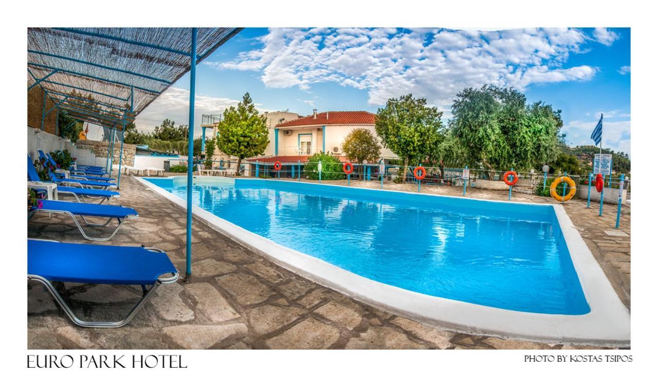Euro Park Hotel Astris Exterior foto