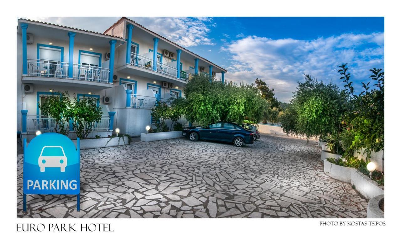 Euro Park Hotel Astris Exterior foto